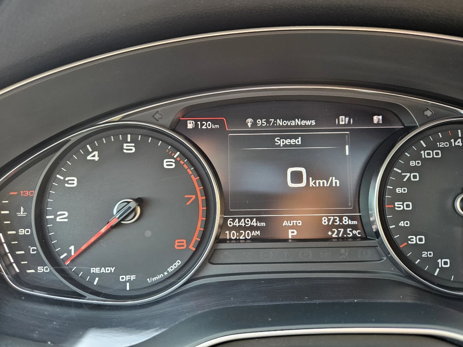 Audi A4 64000 км.  НОВ, снимка 7 - Автомобили и джипове - 55780869
