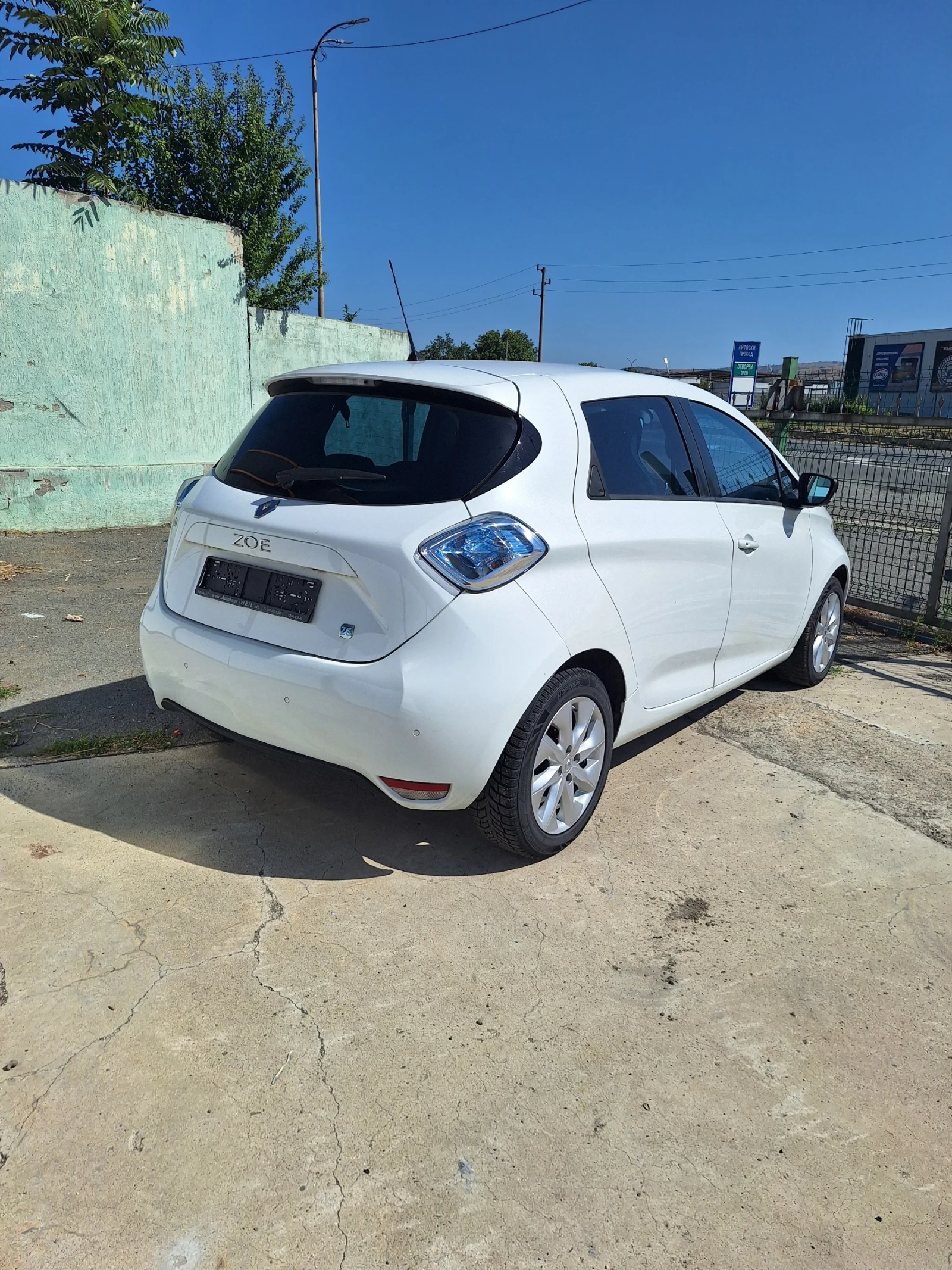 Renault Zoe 22kw, снимка 2 - Автомобили и джипове - 55885427