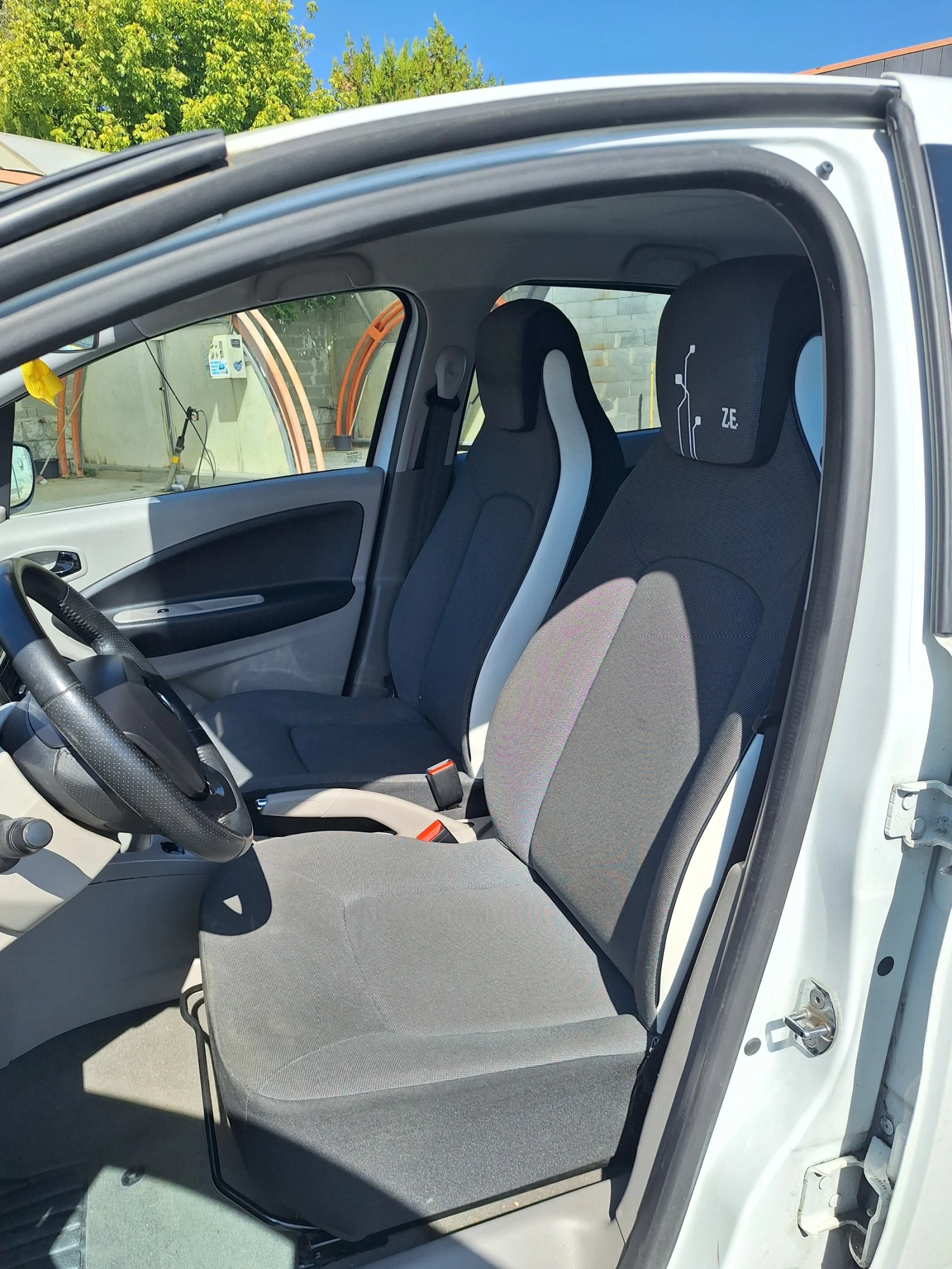 Renault Zoe 22kw, снимка 7 - Автомобили и джипове - 55885427