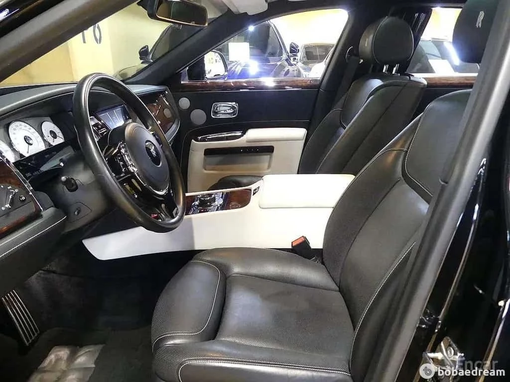 Rolls-Royce Ghost 6.6 EWB V12 |  ЦЕНА ДО БЪЛГАРИЯ, снимка 10 - Автомобили и джипове - 56213641
