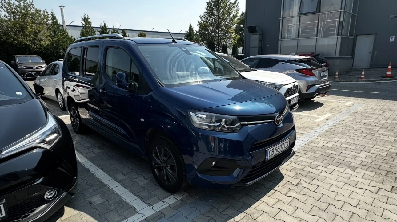 Toyota Proace City Verso, снимка 3 - Автомобили и джипове - 56663975