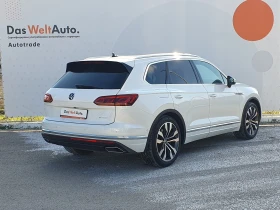 VW Touareg Elegance 3.0 V6 eHybrid 4MOTION - 52000 € / 101703.16 лв. - 46966190 3