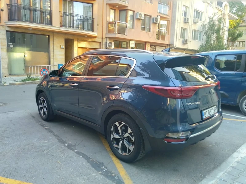 Kia Sportage 1.6 GT LINE, снимка 8 - Автомобили и джипове - 46890535