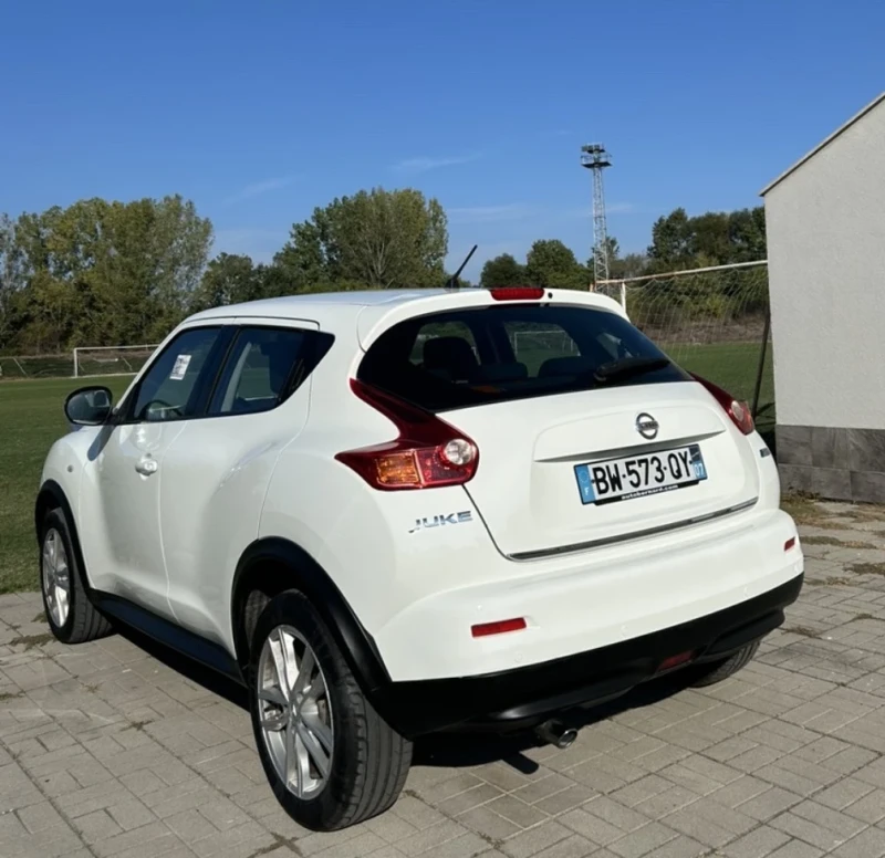 Nissan Juke, снимка 4 - Автомобили и джипове - 47537800