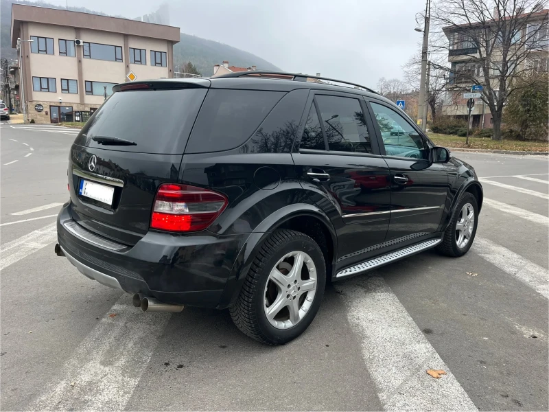 Mercedes-Benz ML 350 3.5i 272кс, снимка 2 - Автомобили и джипове - 48157280