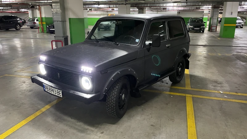 Lada Niva 1.7i , снимка 2 - Автомобили и джипове - 48449646