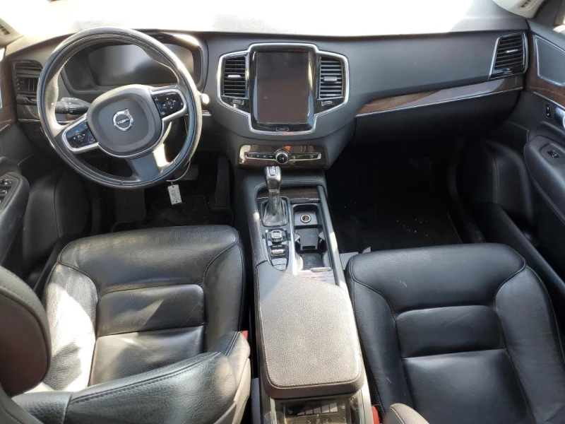 Volvo Xc90, снимка 8 - Автомобили и джипове - 49285611