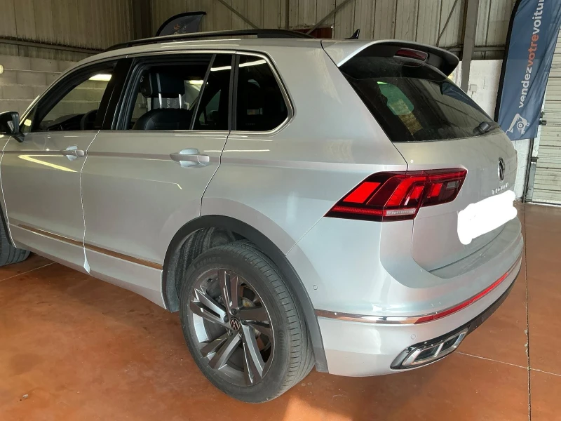 VW Tiguan Tiguan 1.4 eHybrid R-Line Exclusive, снимка 12 - Автомобили и джипове - 49365704