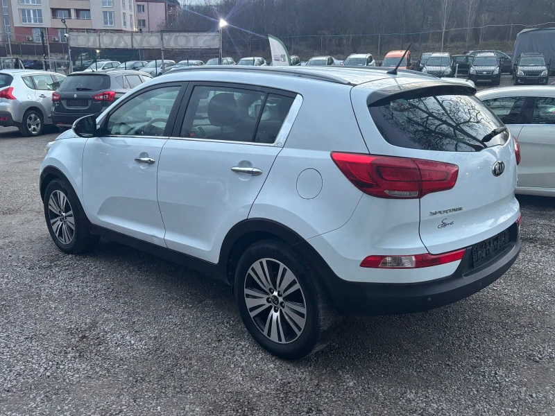 Kia Sportage 1.7 CRDI, снимка 3 - Автомобили и джипове - 52804337
