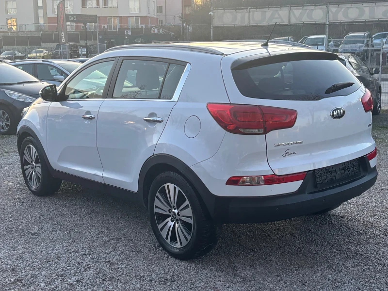 Kia Sportage 1.7CRDI, снимка 4 - Автомобили и джипове - 52804337