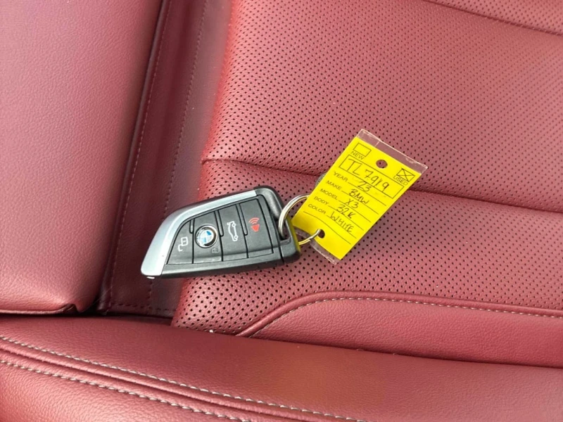 BMW X3 * xDrive30i * CARFAX * БЕЗ ПЪРВОНАЧАЛНА ВНОСКА, снимка 11 - Автомобили и джипове - 53173802