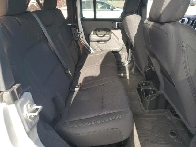 Jeep Wrangler 3.6L 6 4x4 w/Rear Wheel Drv - изображение 3