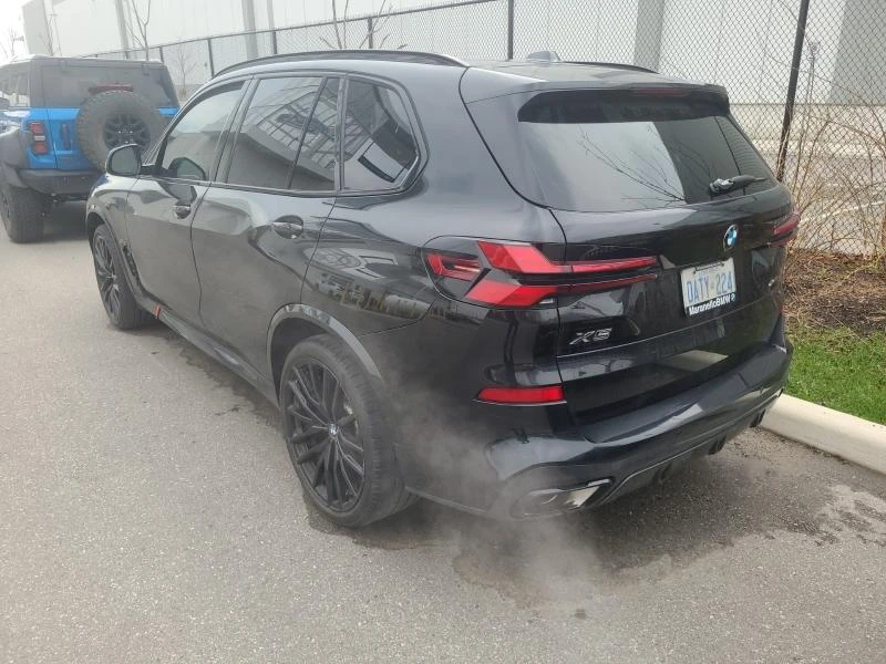 BMW X5 40i* M-pack* Distr* Sky lounge* Вакуум* Масаж* 360, снимка 4 - Автомобили и джипове - 54586494