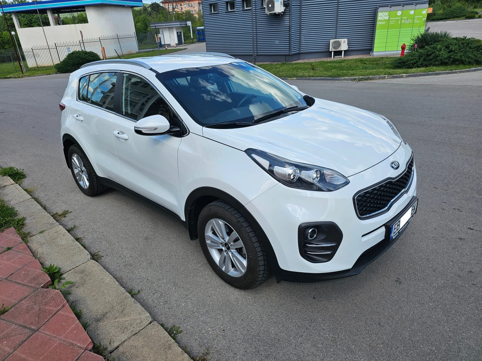 Kia Sportage 1.6GDI, на 50805км, ЗАКУПЕН НОВ - изображение 3