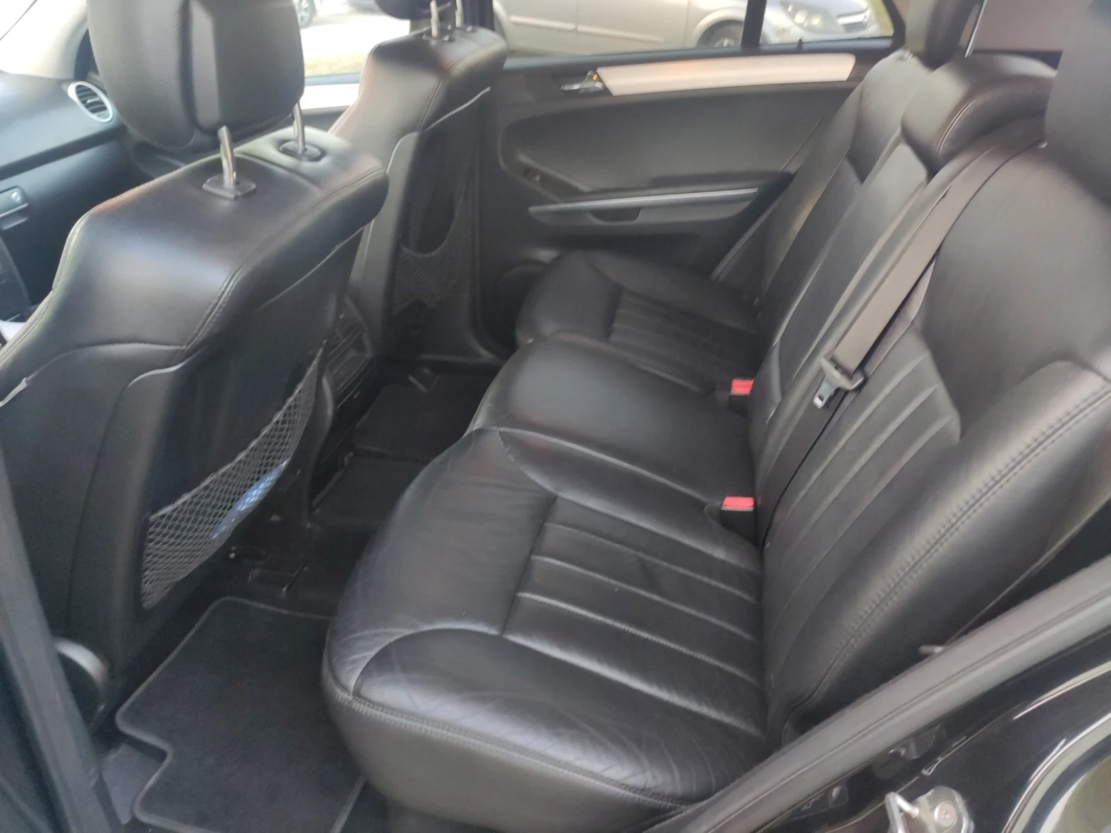 Mercedes-Benz ML 320  - изображение 10