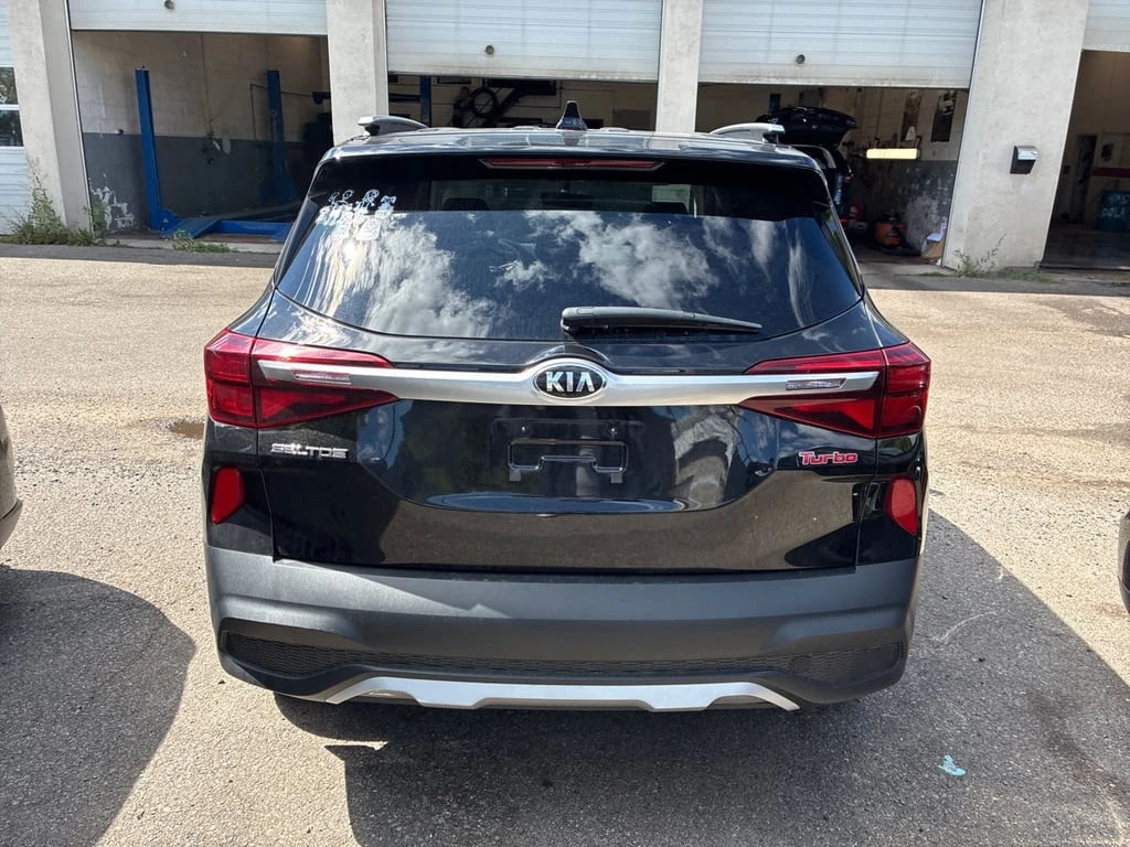 Kia Seltos * LX * CARFAX * БЕЗ ПЪРВОНАЧАЛНА ВНОСКА - изображение 4