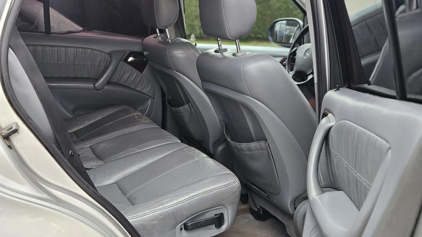 Mercedes-Benz ML 270 7 места, снимка 8 - Автомобили и джипове - 53904045