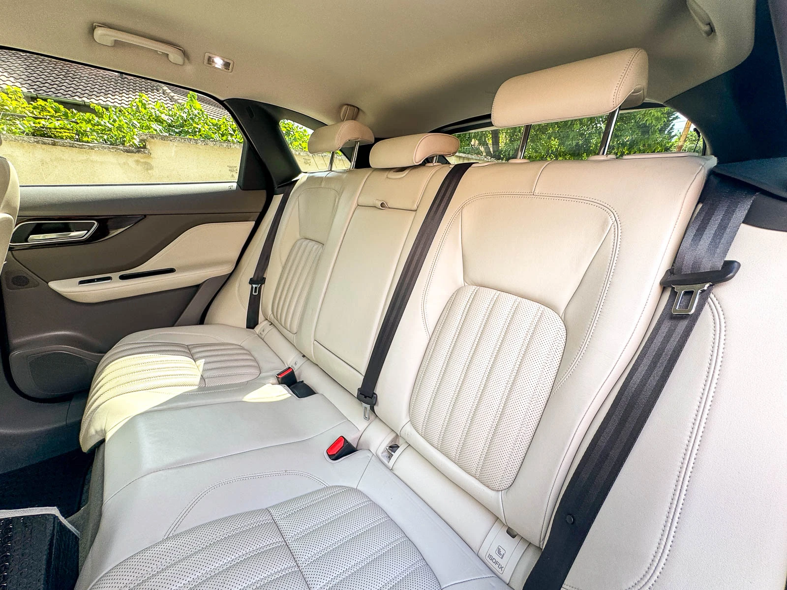 Jaguar F-PACE 3.0D 300к.с. 92 000км РЕАЛНИ * Мотопфое история, снимка 15 - Автомобили и джипове - 55296900