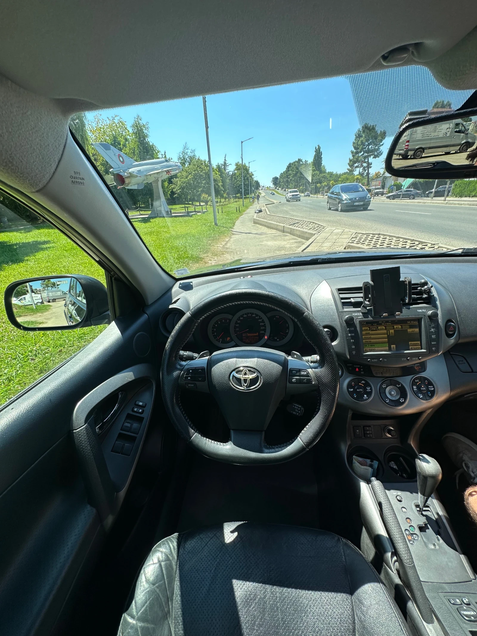 Toyota Rav4 2.2 D-CAT, снимка 12 - Автомобили и джипове - 55510750
