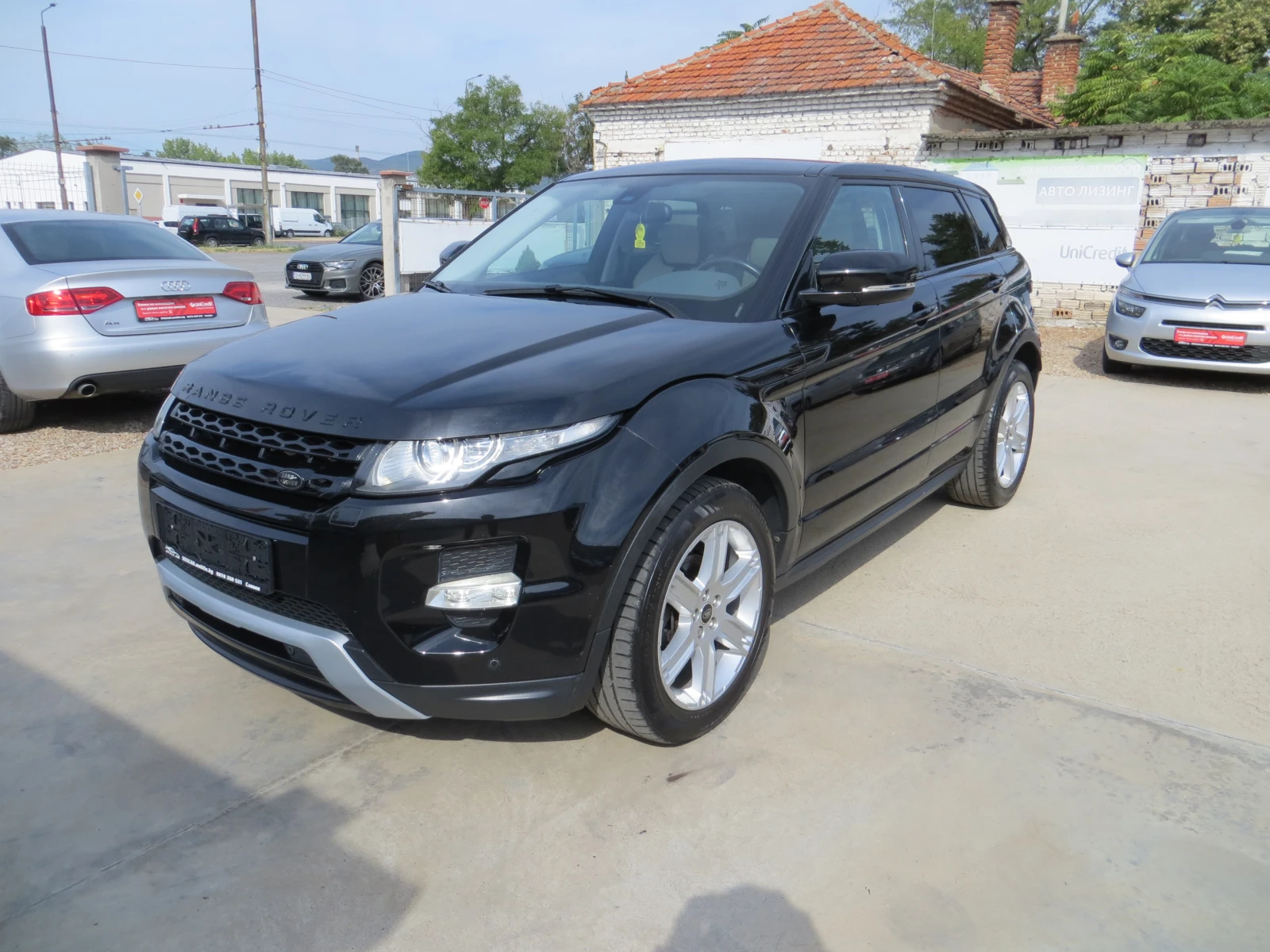 Land Rover Range Rover Evoque 2.2TD4-PRESTIGE-ПАНОРАМА-СЕРВИЗНА ИСТОРИЯ!!, снимка 8 - Автомобили и джипове - 56138267
