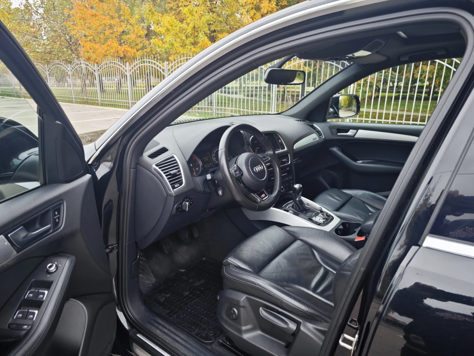 Audi Q5, снимка 7 - Автомобили и джипове - 56660917