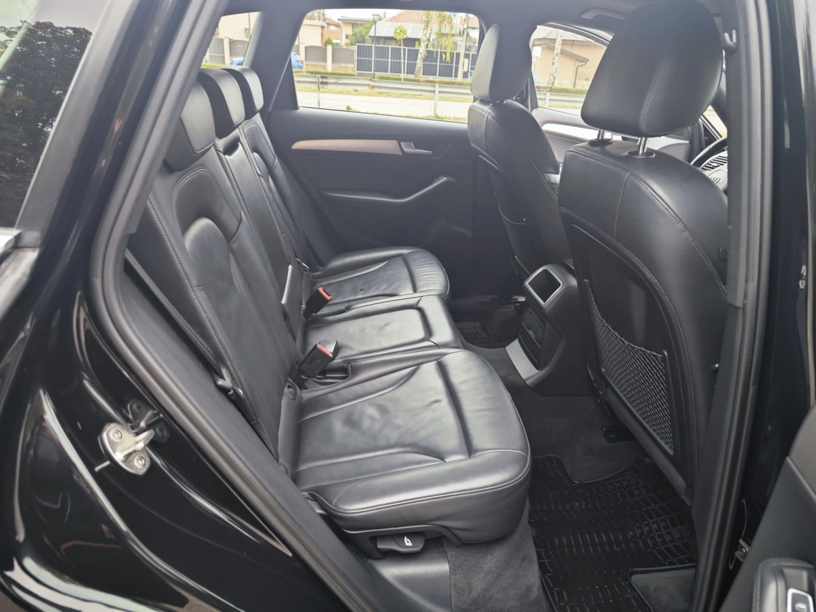 Audi Q5, снимка 9 - Автомобили и джипове - 56660917