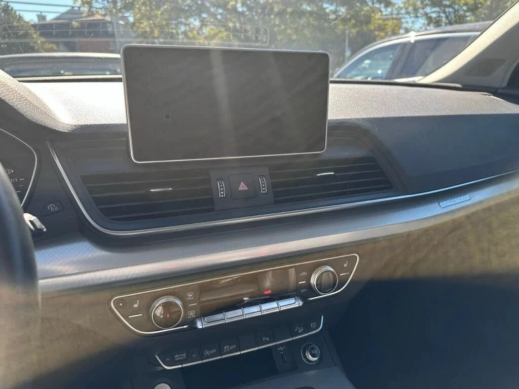 Audi Q5, снимка 11 - Автомобили и джипове - 56713004