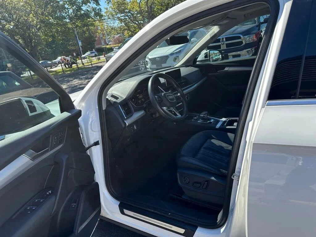 Audi Q5, снимка 7 - Автомобили и джипове - 56713004