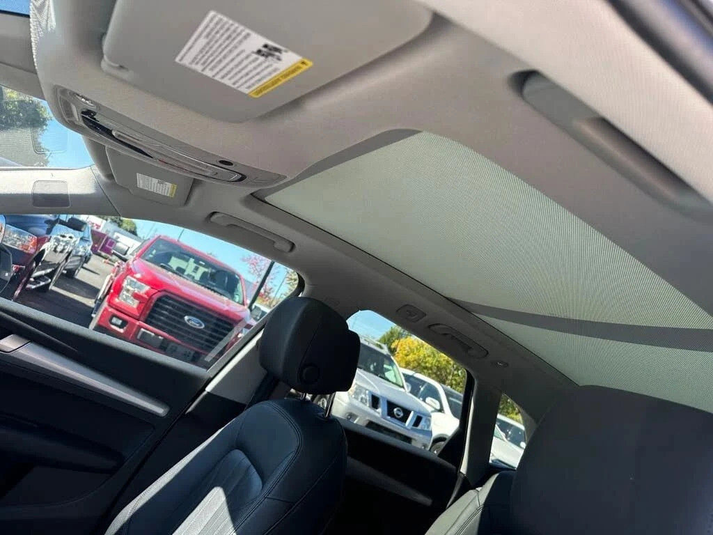 Audi Q5, снимка 12 - Автомобили и джипове - 56713004