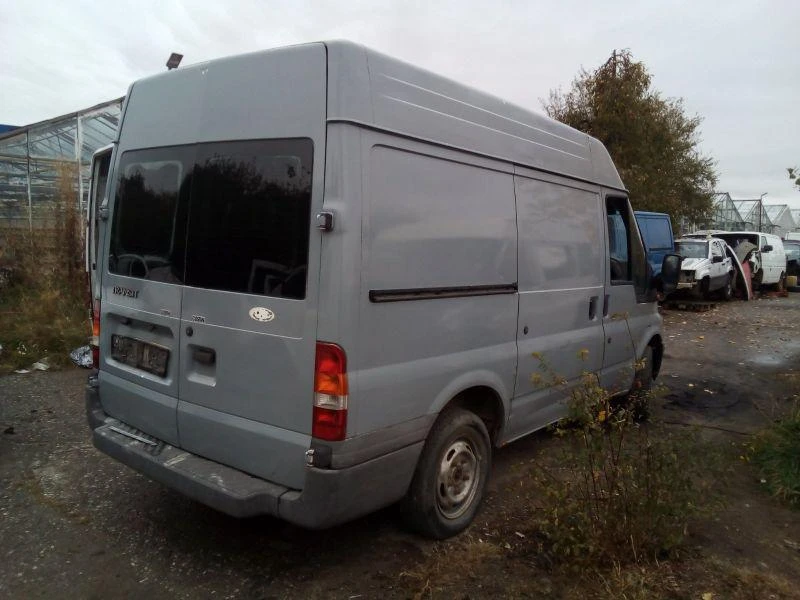 Ford Transit 2.0 тд НАЧАСТИ, снимка 2 - Бусове и автобуси - 47431210