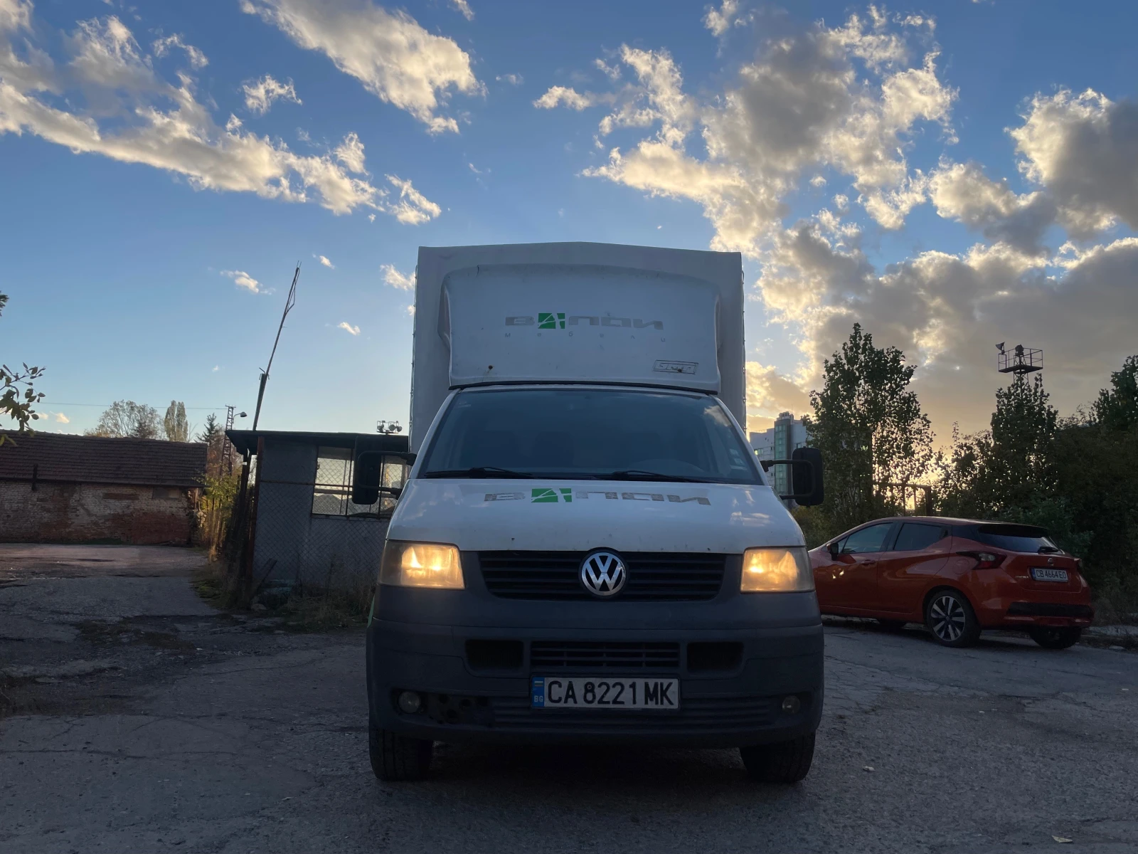 VW Transporter 1.9 TDI - изображение 3