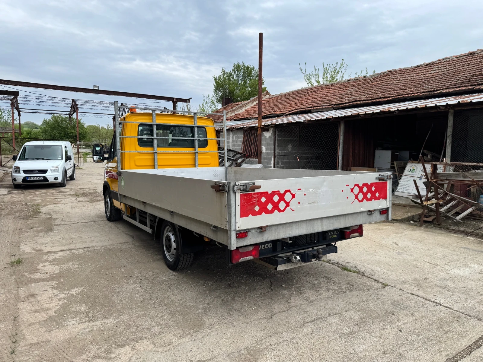Iveco 35s15 МЕТАН, снимка 5 - Бусове и автобуси - 54388908