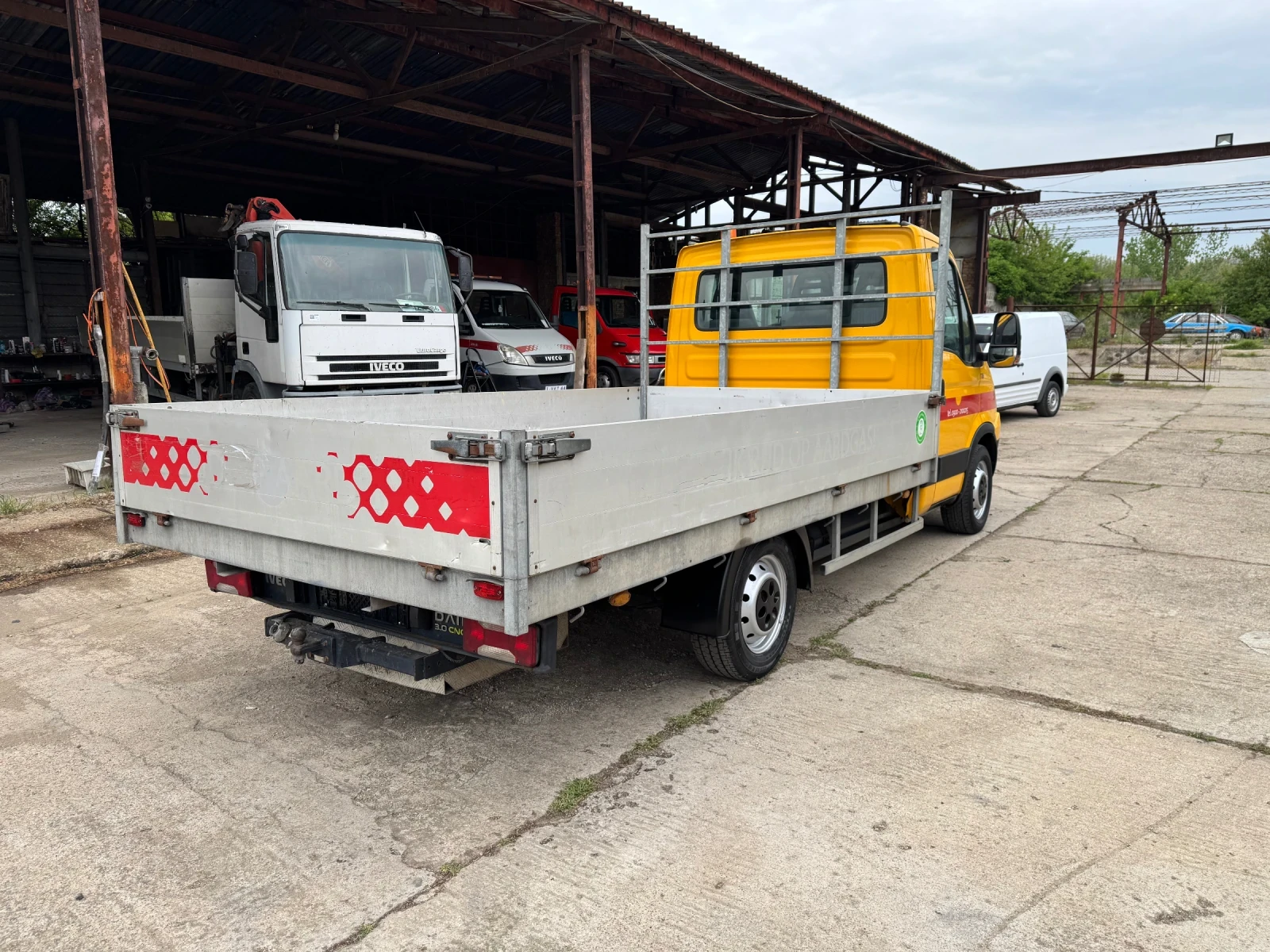 Iveco 35s15 МЕТАН, снимка 4 - Бусове и автобуси - 54388908