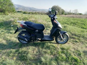 Aprilia 125 Sportcity, снимка 3