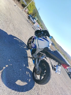 Suzuki Gsxr Gsxr 1000 k1, снимка 3