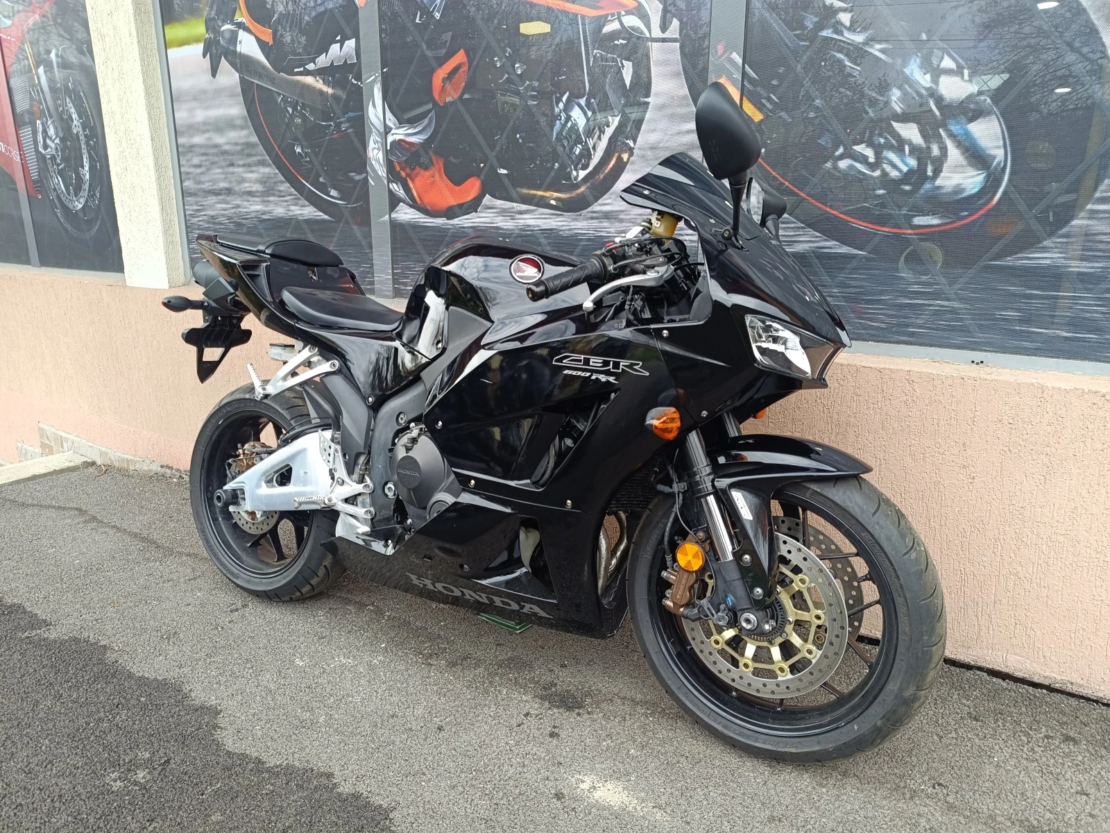 Honda Cbr 600RR ABS - изображение 2