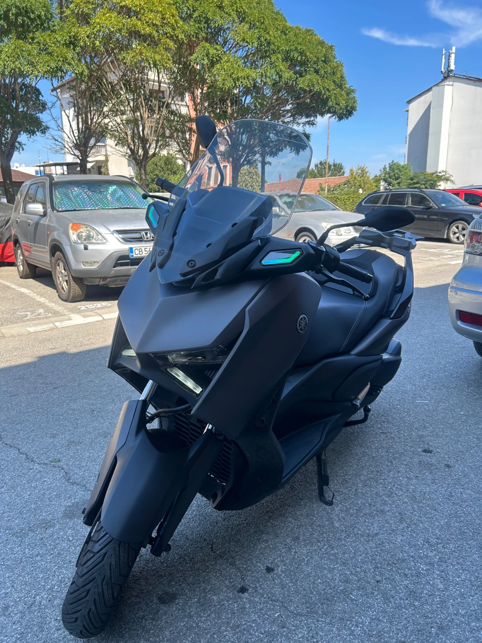 Yamaha X-max 300 led abs tcs