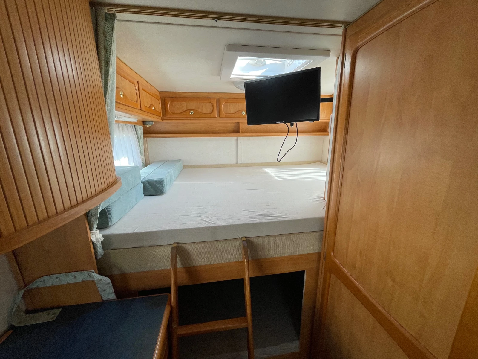 ������ Euramobil 2, 8 JTD | Mobile.bg � ����������� 11