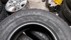 Гуми Всесезонни 235/75R15, снимка 8