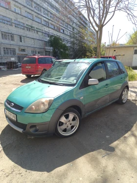 Ford Fiesta Cross, снимка 3