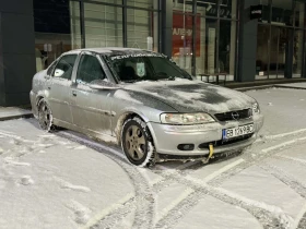 Opel Vectra 1.6I, снимка 5