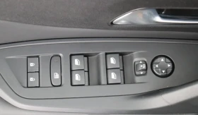 Peugeot 408 PHEV 180 e-EAT8 Allure - 49000 лв. - 49957385 13