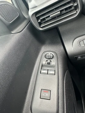 Citroen Berlingo АВТОМАТ-Long!!! - 24999 лв. / 12781.79 € - 96626277 9