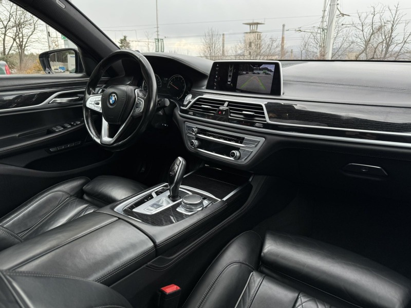 BMW 750 Li*Xdrive*M-Sport, снимка 8 - Автомобили и джипове - 44399993