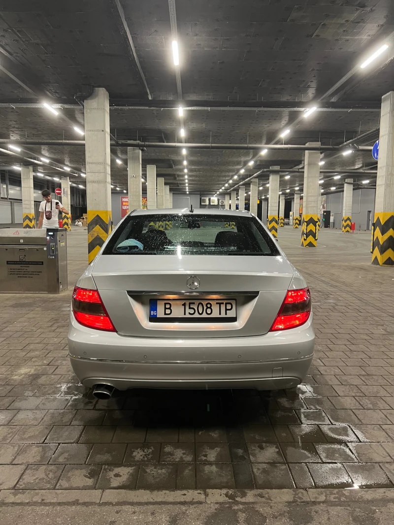 Mercedes-Benz C 220 2.2 cdi, снимка 6 - Автомобили и джипове - 47142378