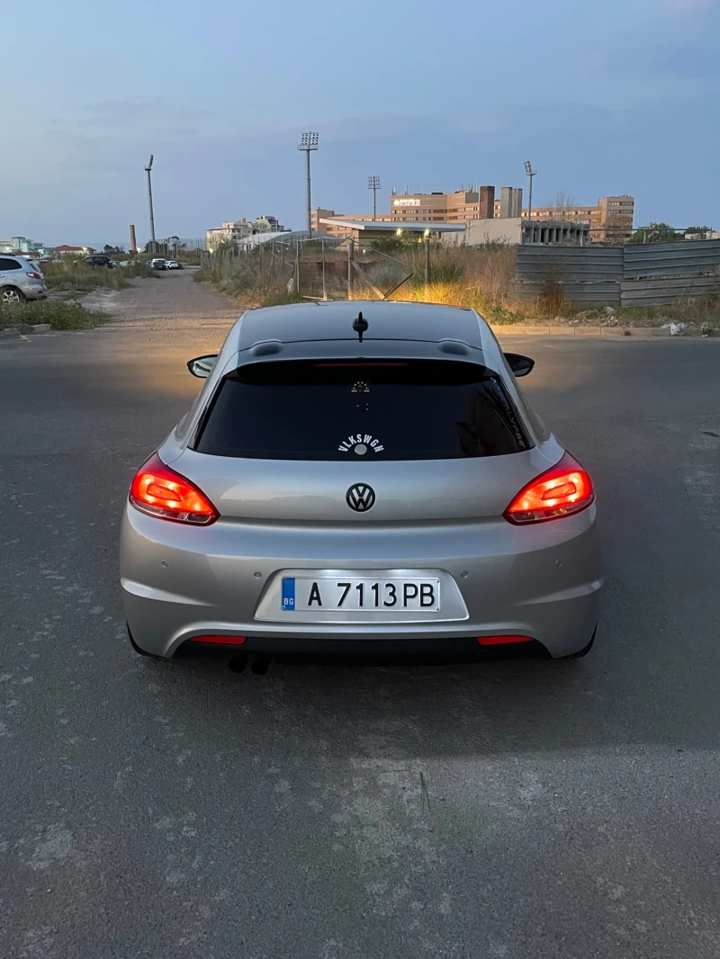 VW Scirocco 2.0TDI, снимка 5 - Автомобили и джипове - 47221287