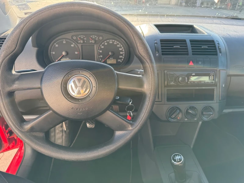 VW Polo 1.4 TDI, снимка 10 - Автомобили и джипове - 47808896