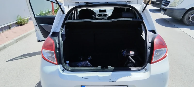 Renault Clio 1.2 БЕНЗИН ГАЗ, снимка 12 - Автомобили и джипове - 52487463