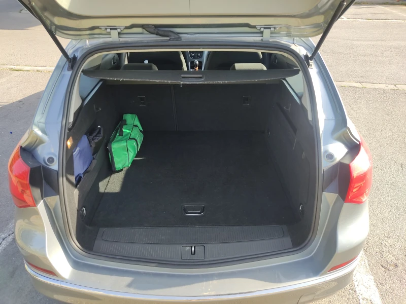 Opel Astra Sports Tourer(J), снимка 9 - Автомобили и джипове - 52373869