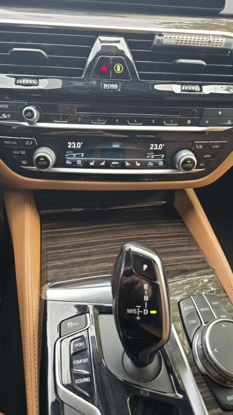 BMW 6 GT GT640D/M\\\PACK\PANORAMA, снимка 8 - Автомобили и джипове - 52804955